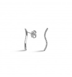 18 carat white gold long earrings with 28 brilliant cut diamonds