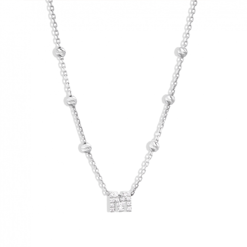 Colgante letra M con 15 diamantes en oro blanco 18 quilates