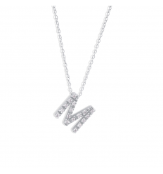 Colgante letra M con 17 diamantes en oro blanco 18 quilates