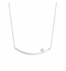 18 carat white gold necklace with one brilliant cut diamond