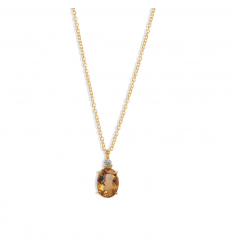 18 carat yellow gold necklace with a citrine and one diamond