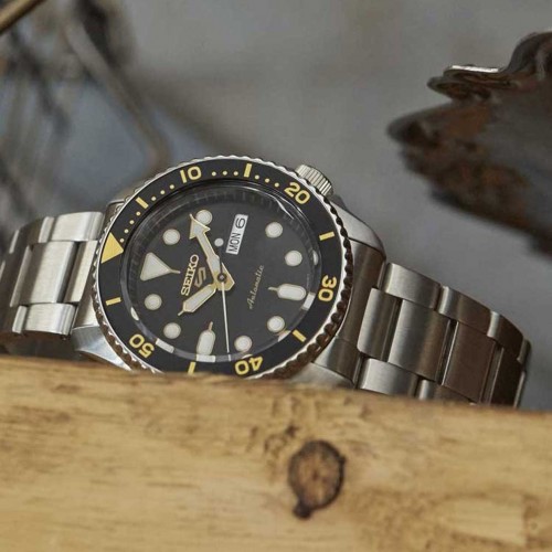 Rellotge Seiko 5 Sports automàtic 4R36 acer esfera negra SRPD57K1