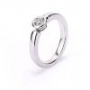 Anillo Solitario 1 diamante engastado en redondo oro blanco 18 quilates