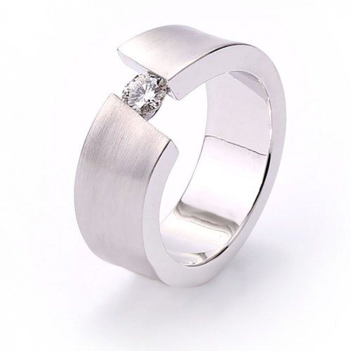Solitaire white gold satin and polished with 1 brilliant cut diamond