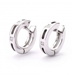 Pendientes criollas con 4 diamantes talla princesa oro blanco 18 quilates